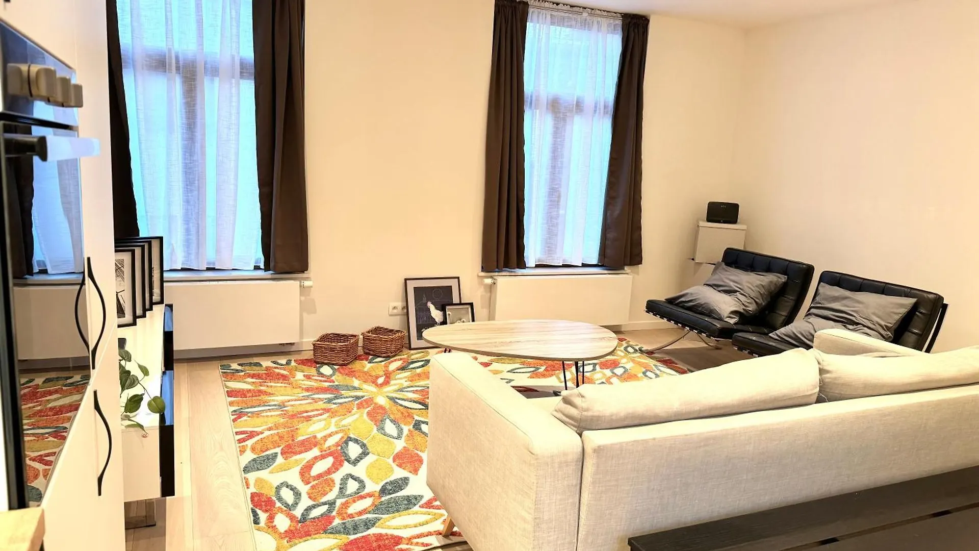 My Haus Saint Catherine Brussels Bed & Breakfast