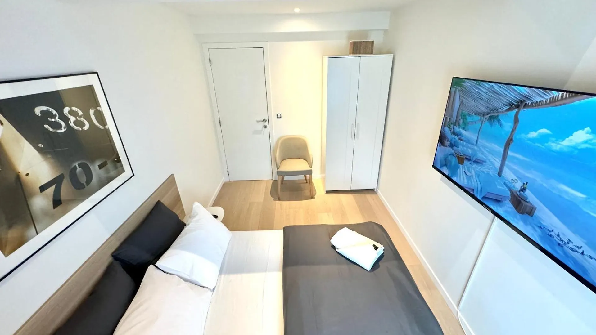 My Haus Saint Catherine Brussels 0*,