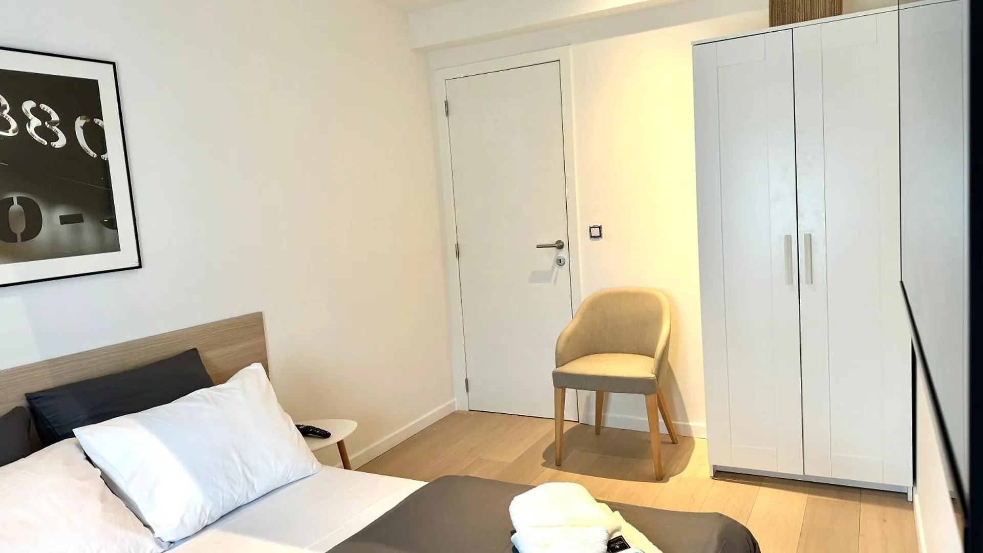 My Haus Saint Catherine Brussels Bed & Breakfast